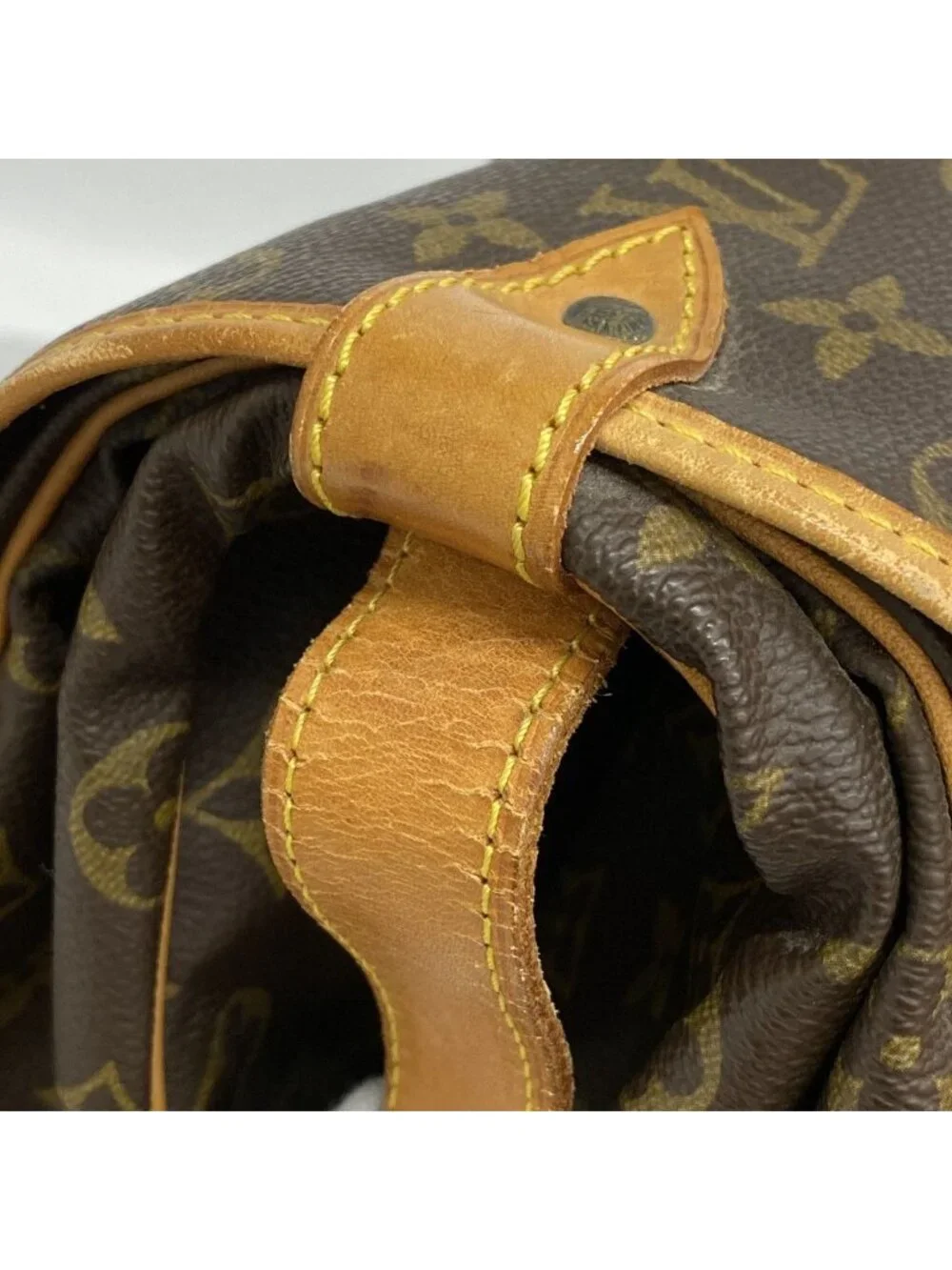 Louis Vuitton Shoulder Bag Monogram Saumur 35 Brown